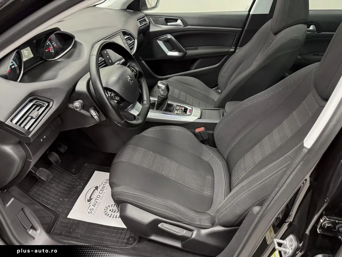 PEUGEOT 308 2015 — imagine 14