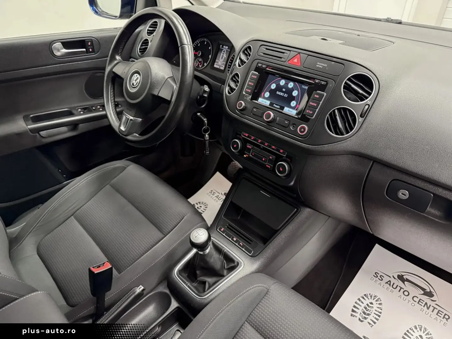 VOLKSWAGEN Golf Plus 2011 — imagine 7
