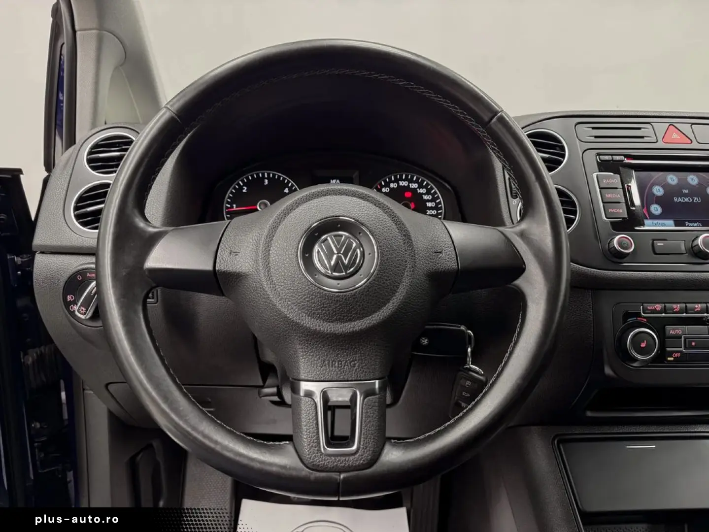 VOLKSWAGEN Golf Plus 2011 — imagine 14