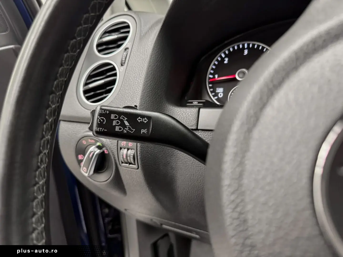 VOLKSWAGEN Golf Plus 2011 — imagine 15