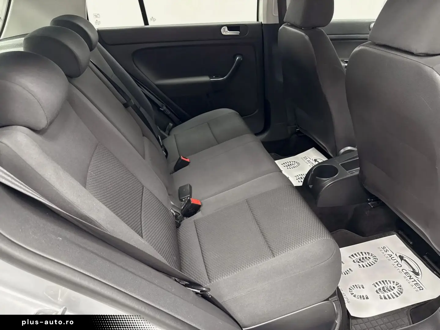VOLKSWAGEN Golf Plus 2010 — imagine 7