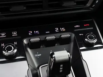 PORSCHE 992 Carrera SPORT-ABGAS BOSE
