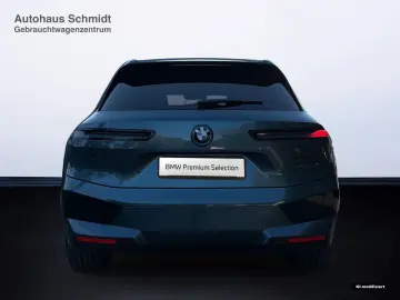 BMW iX M60