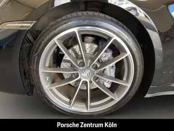 PORSCHE 992 (911) Carrera