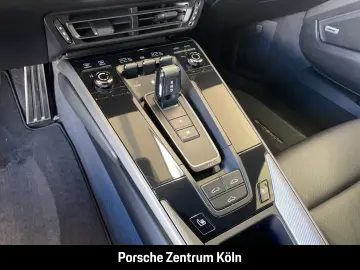 PORSCHE 992 (911) Carrera
