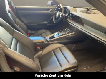 PORSCHE 992 (911) Carrera