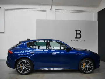 MASERATI Grecale TROFEO CARBON SONUS DEUTSCH VOLL