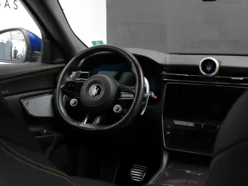 MASERATI Grecale TROFEO CARBON SONUS DEUTSCH VOLL