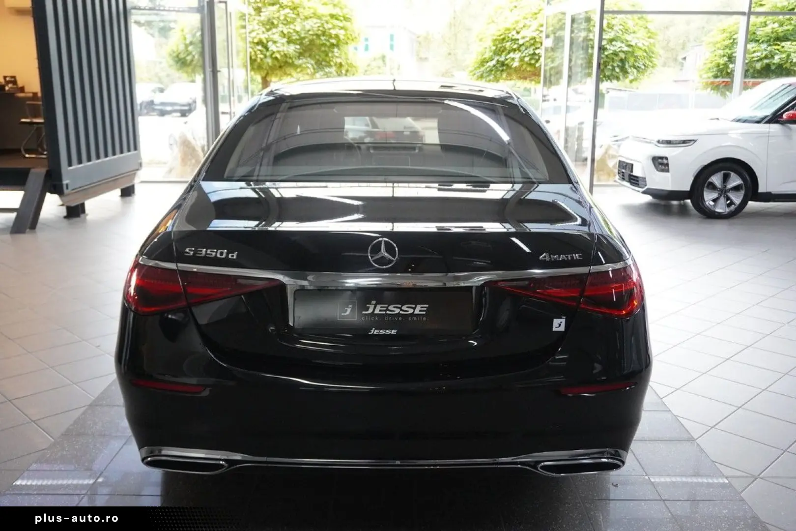 MERCEDES-BENZ S 350 d lang 4M HUD Multibeam Pano Mas&hellip;