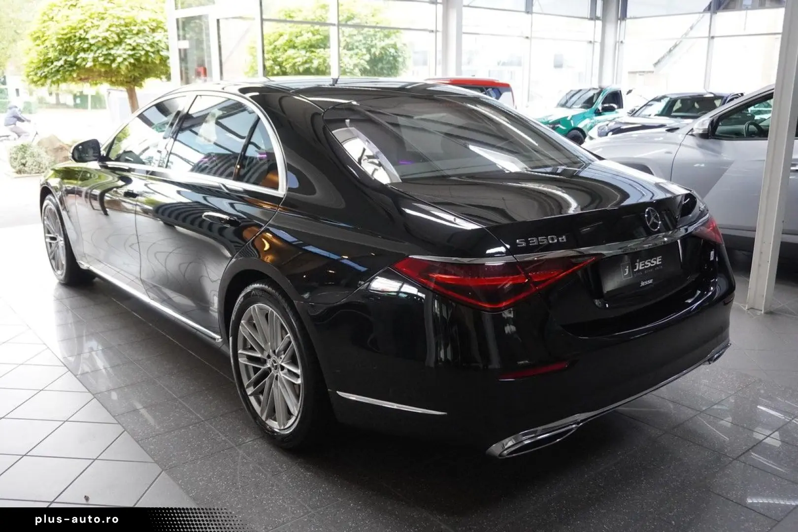 MERCEDES-BENZ S 350 d lang 4M HUD Multibeam Pano Mas&hellip;