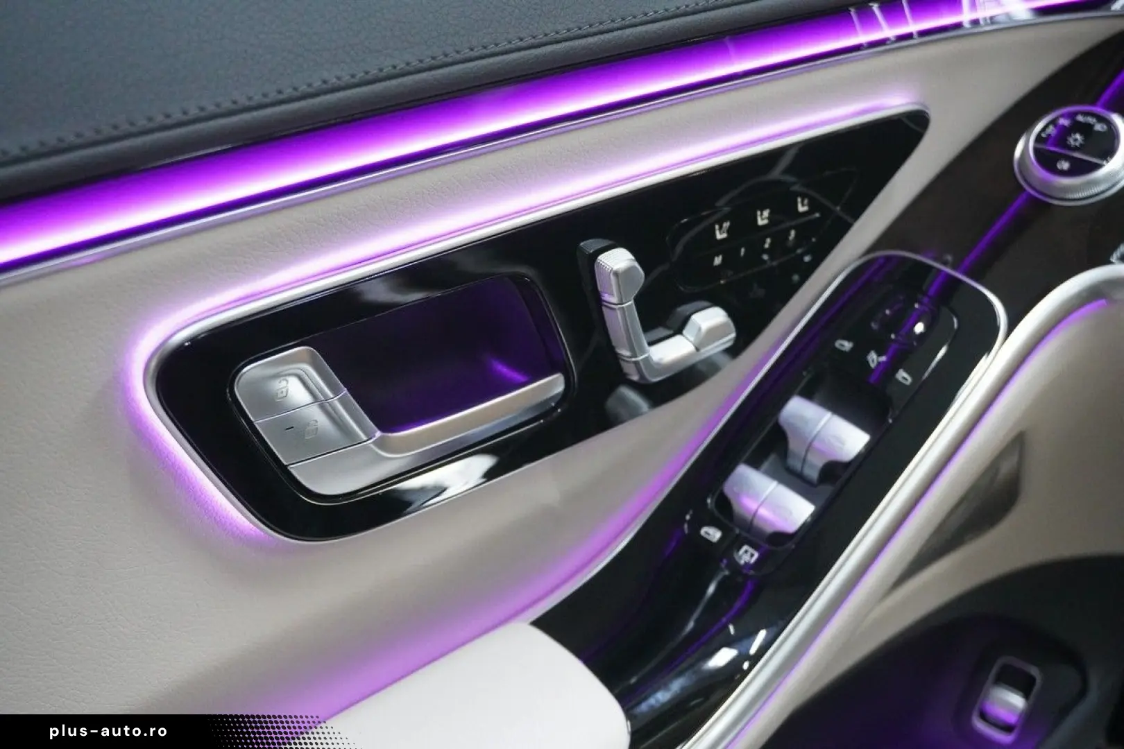 MERCEDES-BENZ S 350 d lang 4M HUD Multibeam Pano Mas&hellip;