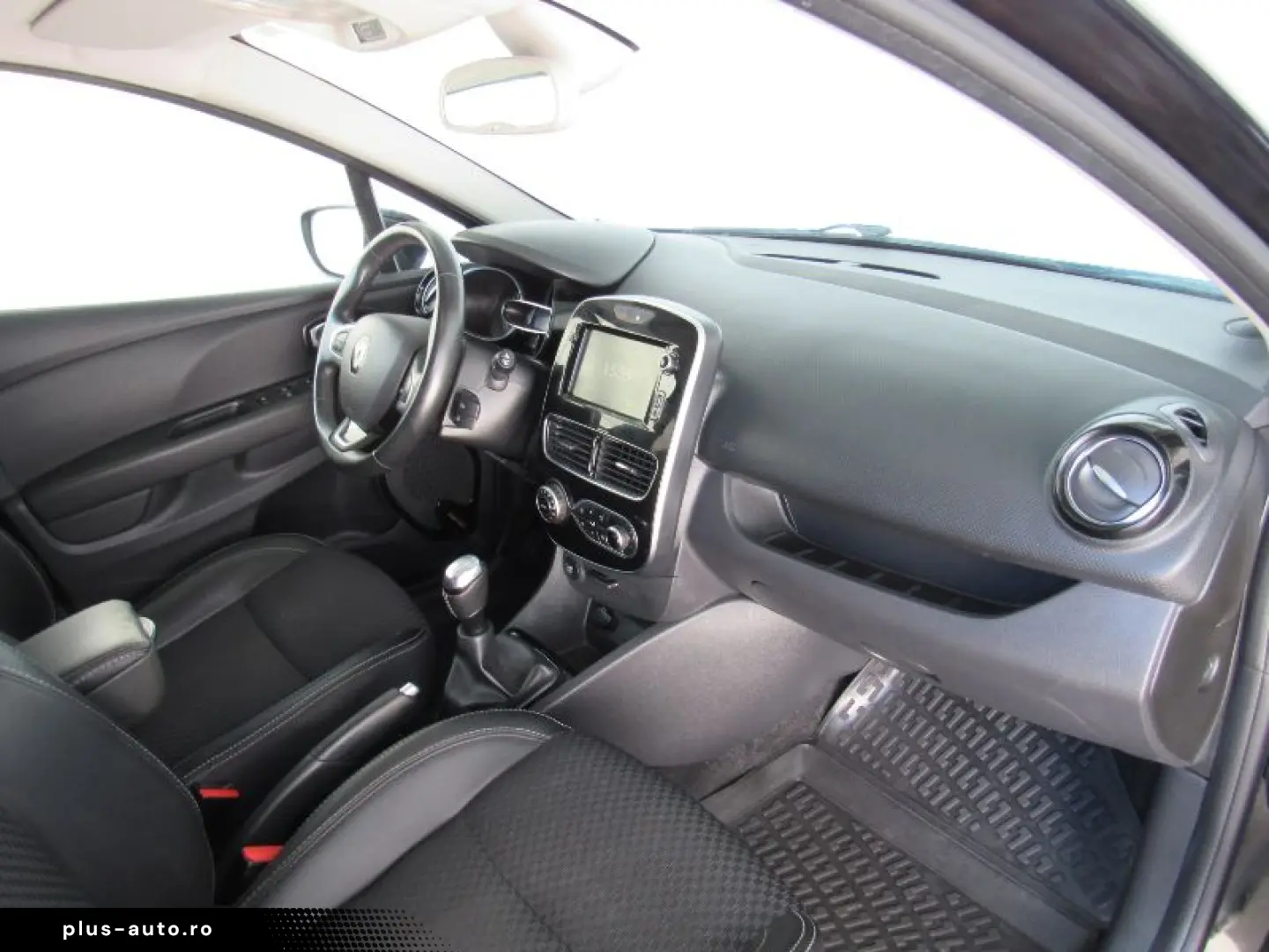 RENAULT CLIO 0.9 TCe 90CP Intens Energy S S