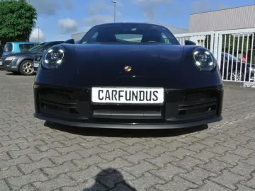 PORSCHE 992 coupe schw schw 21  abgas essd kamera bose