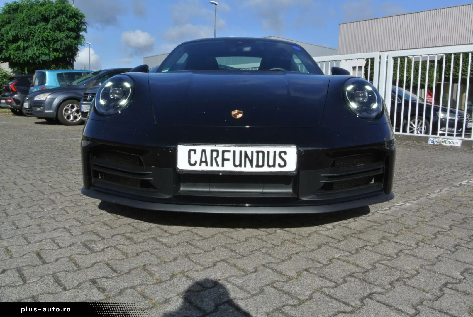 PORSCHE 992 coupe schw schw 21  abgas essd kamera bose