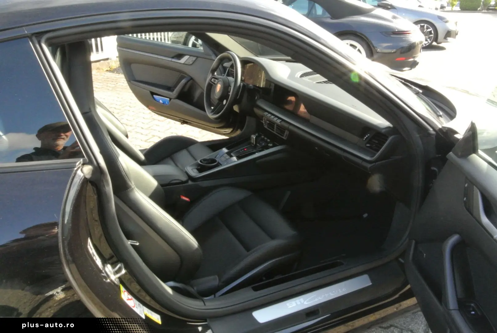 PORSCHE 992 coupe schw schw 21  abgas essd kamera bose