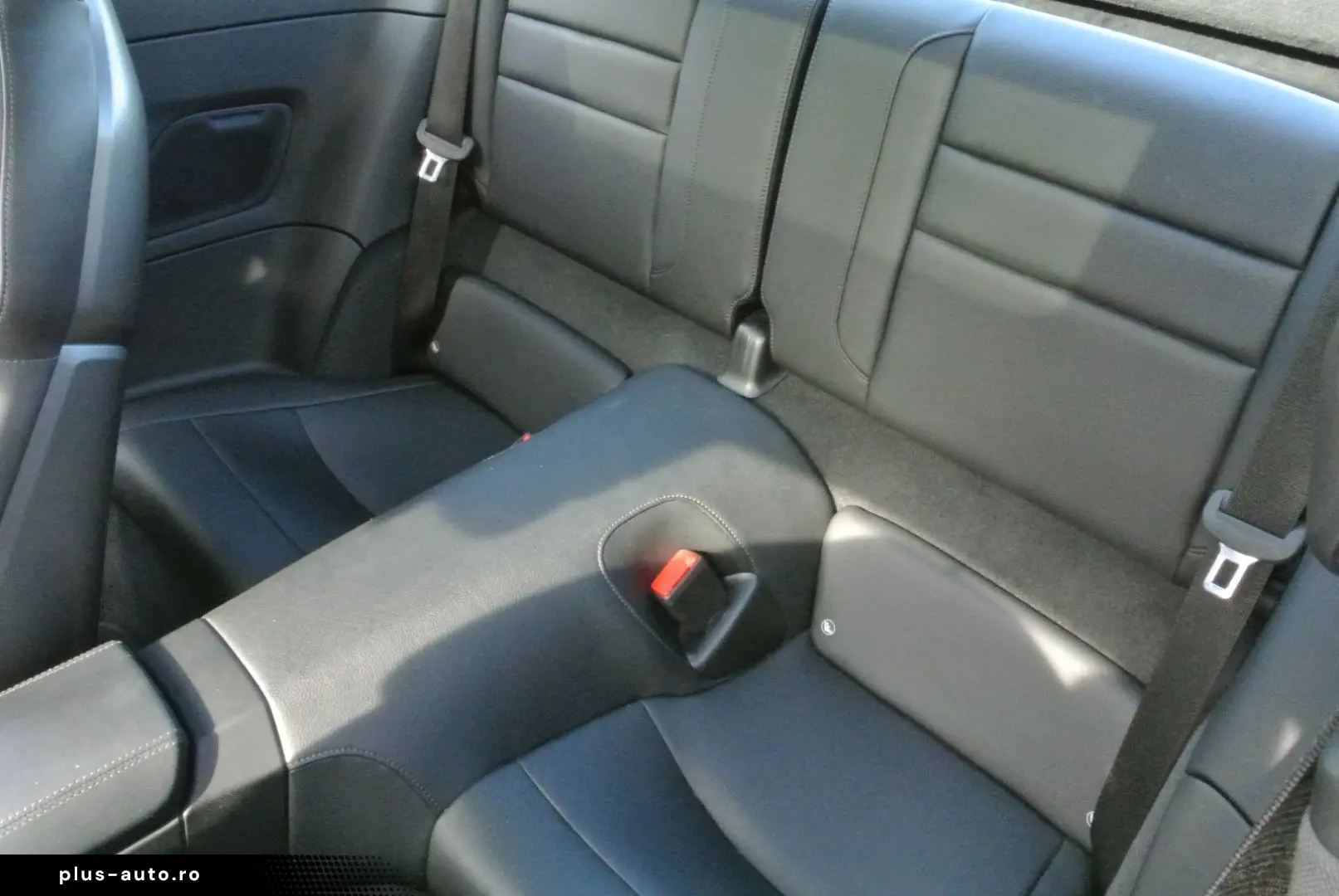 PORSCHE 992 coupe schw schw 21  abgas essd kamera bose