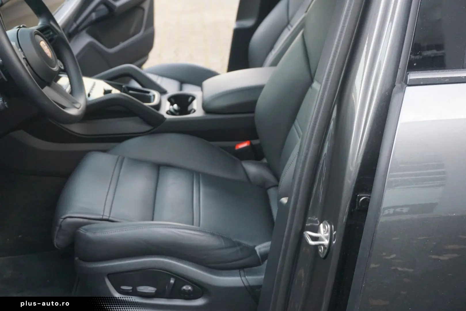 PORSCHE Cayenne Coupe E-Hybrid Luft AHK BOSE HeadUp 14We