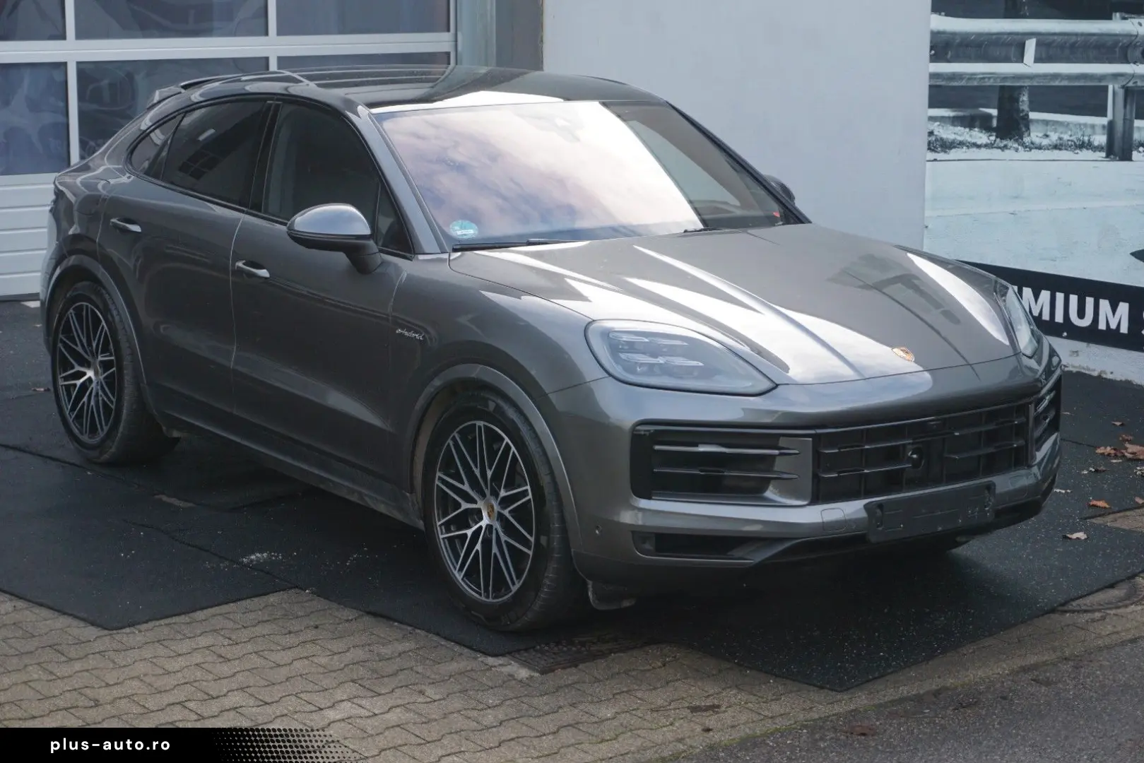 PORSCHE Cayenne Coupe E-Hybrid Luft AHK BOSE HeadUp 14We