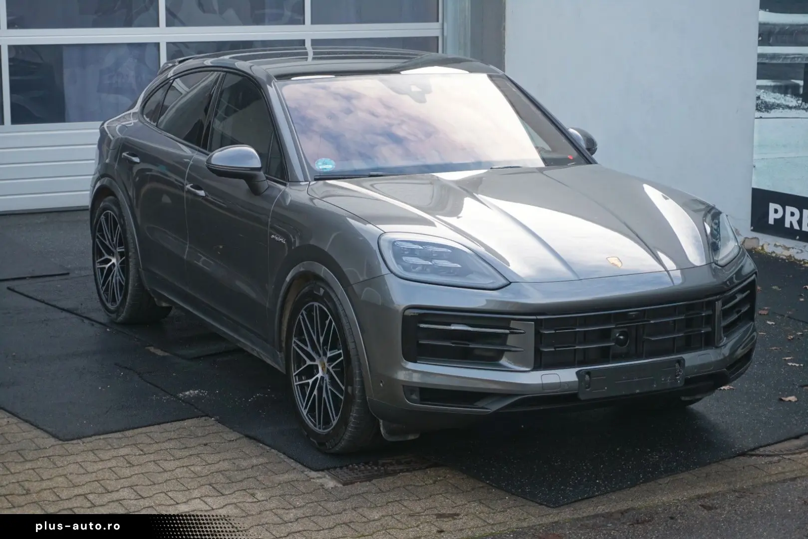 PORSCHE Cayenne Coupe E-Hybrid Luft AHK BOSE HeadUp 14We