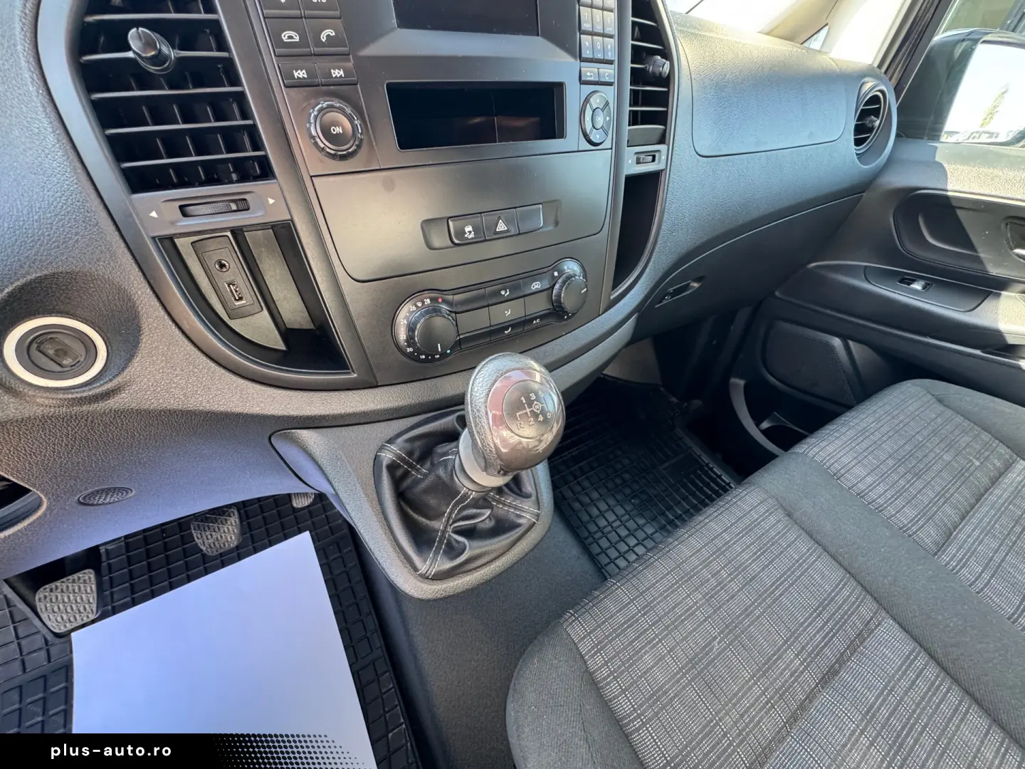 MERCEDES-BENZ VITO LONG    2.2d    115.000 KM