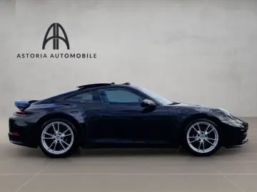 PORSCHE 992 Carrera Pano 360  BOSE 14W SAGA Leder Servo