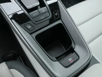 PORSCHE 992 911 Carrera Sportabgas Surround View BOSE