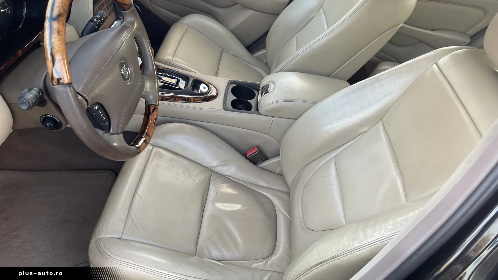 XJ6d