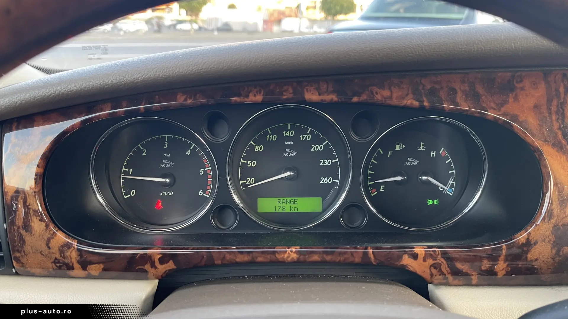 XJ6d