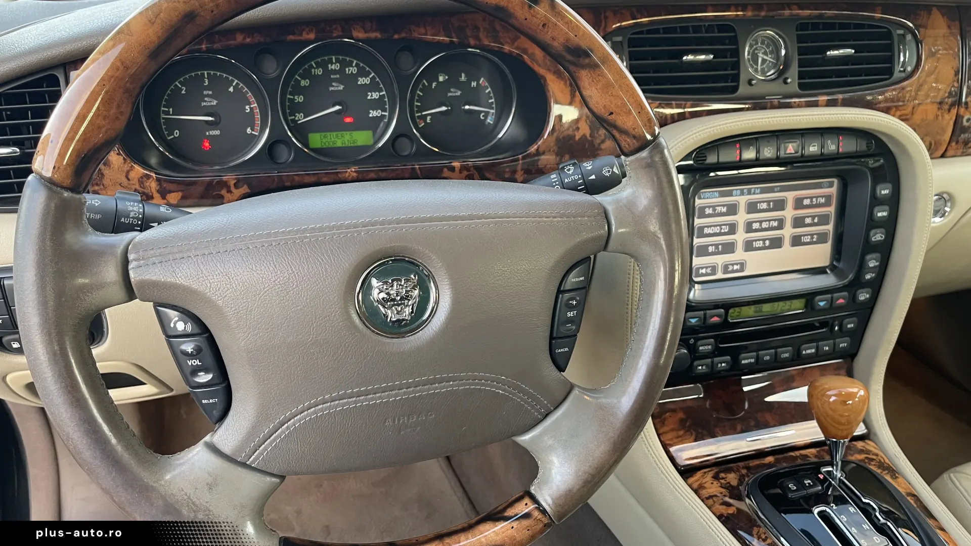 XJ6d