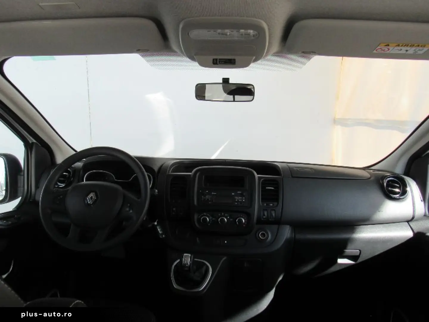 RENAULT TRAFIC 2.0 Blue dCi 145CP L2 Expression Plus