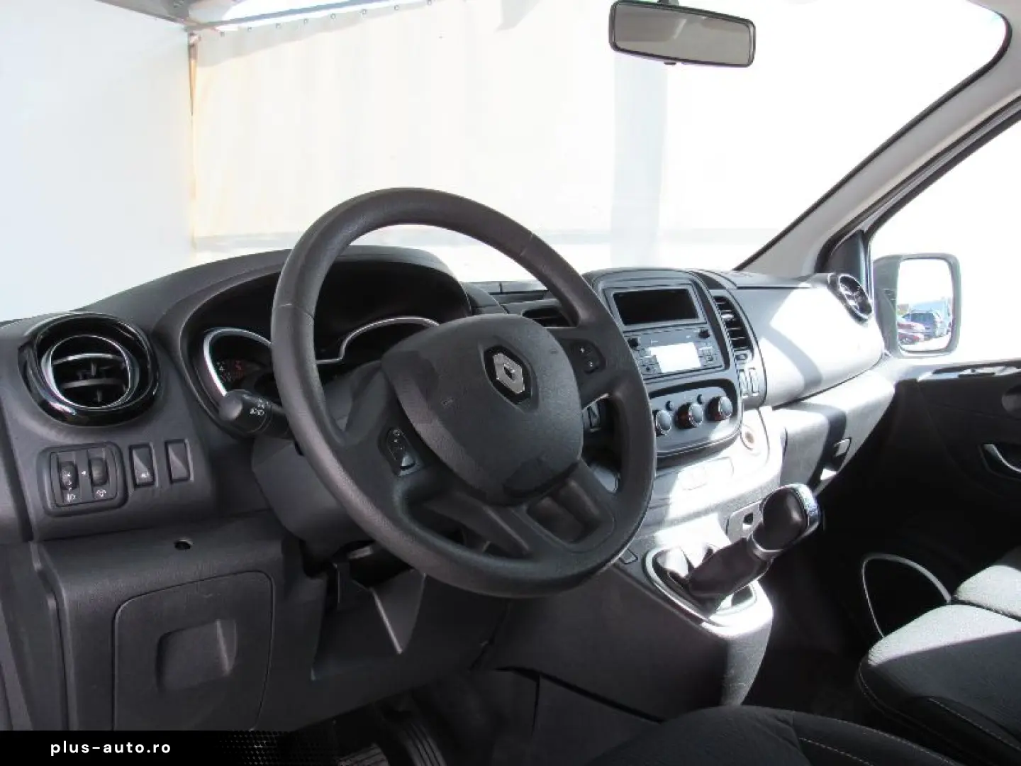 RENAULT TRAFIC 2.0 Blue dCi 145CP L2 Expression Plus