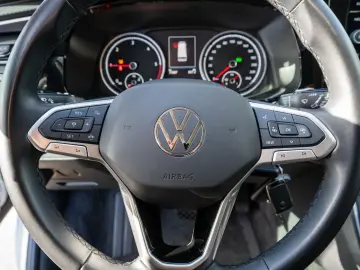 VW T6.1 Multivan Edition 2.0TDI 4M DSG AHK Navi ACC