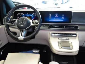 MERCEDES-BENZ V 300d Avantgarde 4x4 lang AMG Standhz…
