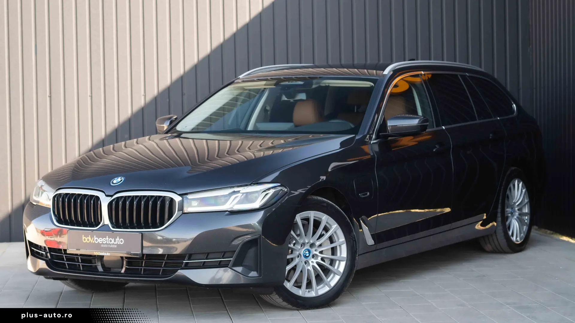 BMW 5 Series 2023 — imagine 2