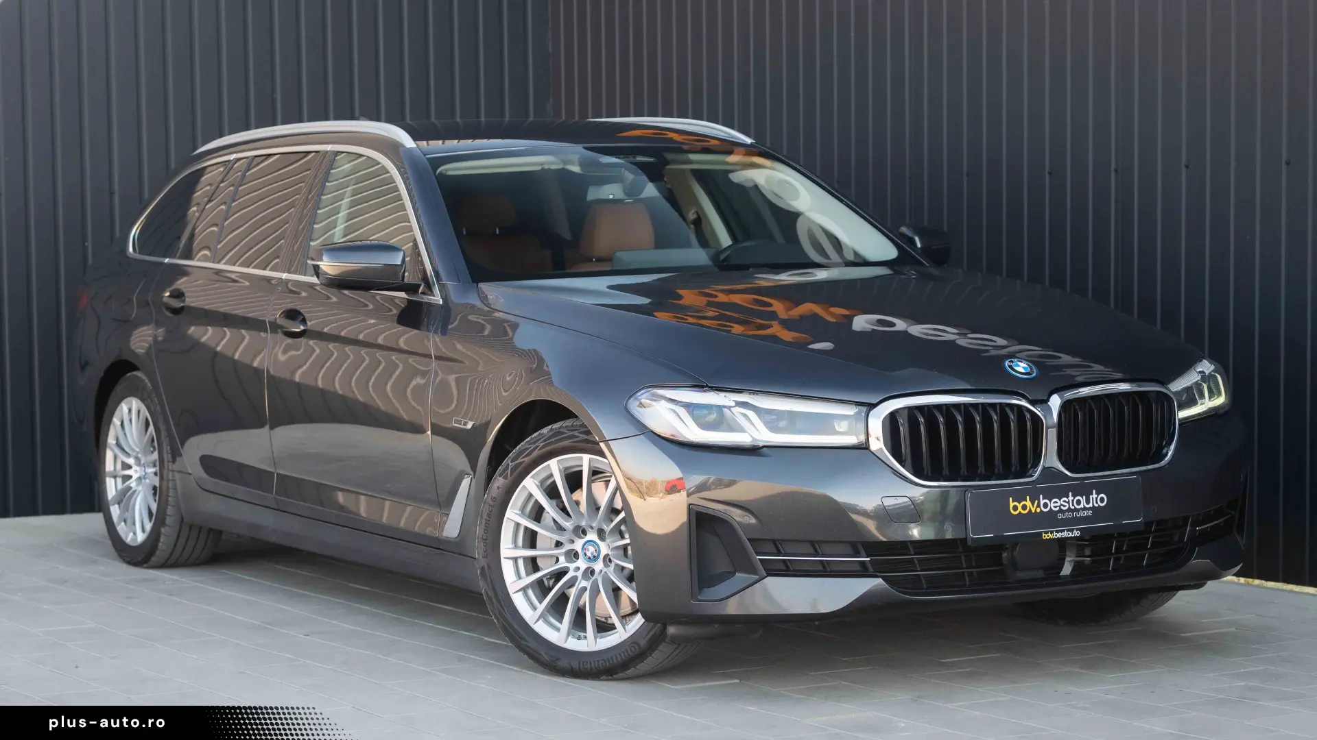 BMW 5 Series 2023 — imagine 4