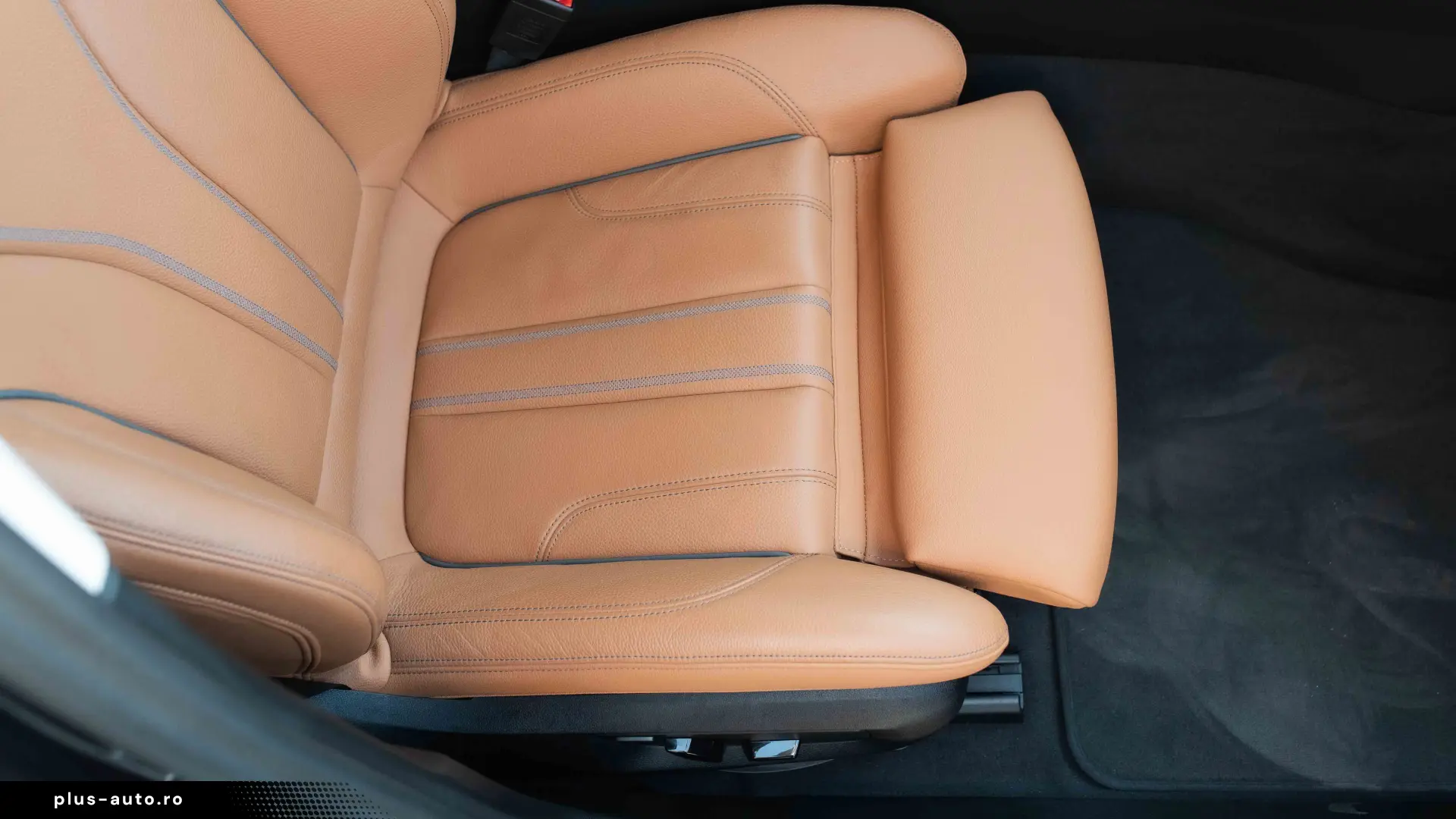 BMW 5 Series 2023 — imagine 15