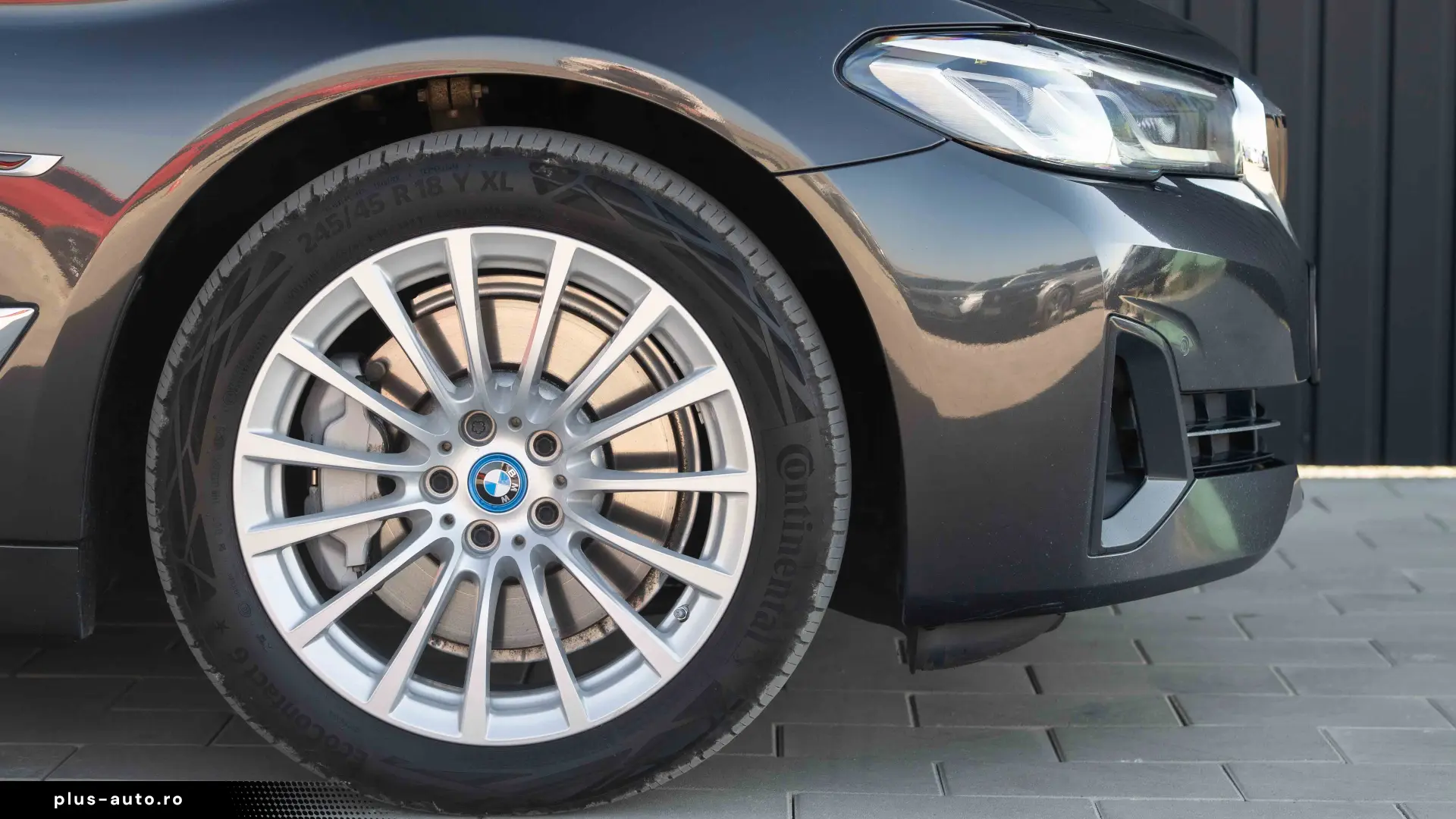 BMW 5 Series 2023 — imagine 18