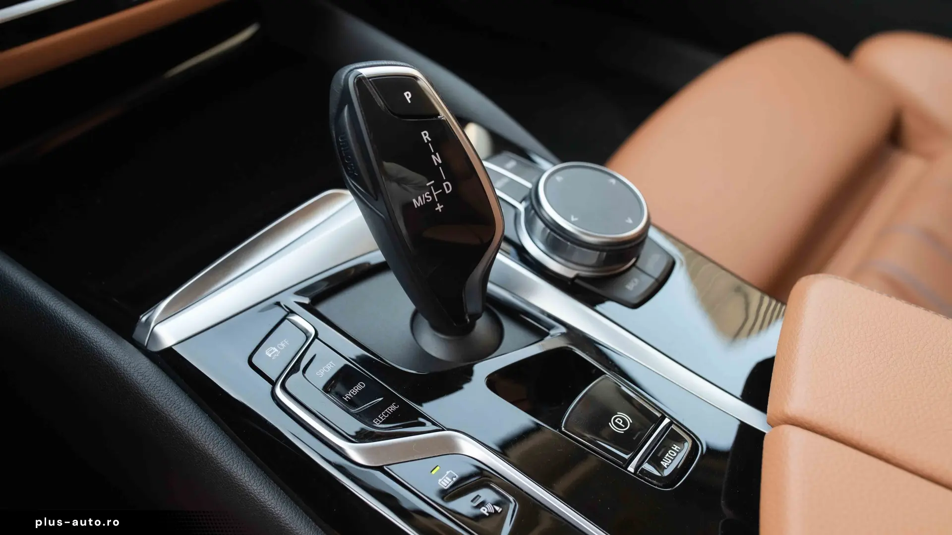 BMW 5 Series 2023 — imagine 27