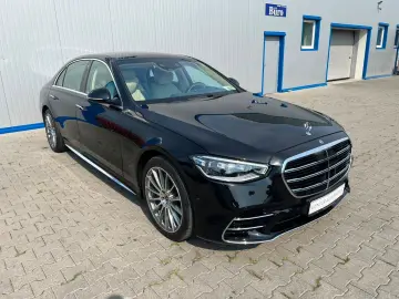 MERCEDES-BENZ S 580 LANG 4M AMG-LINE PANO FOND-ENTER…