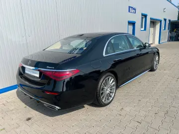 MERCEDES-BENZ S 580 LANG 4M AMG-LINE PANO FOND-ENTER…