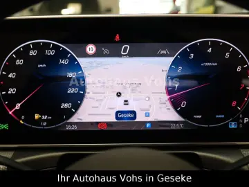 MERCEDES-BENZ CLE 200 Cabrio 4M AMG Prem  LHZ HUD Me…