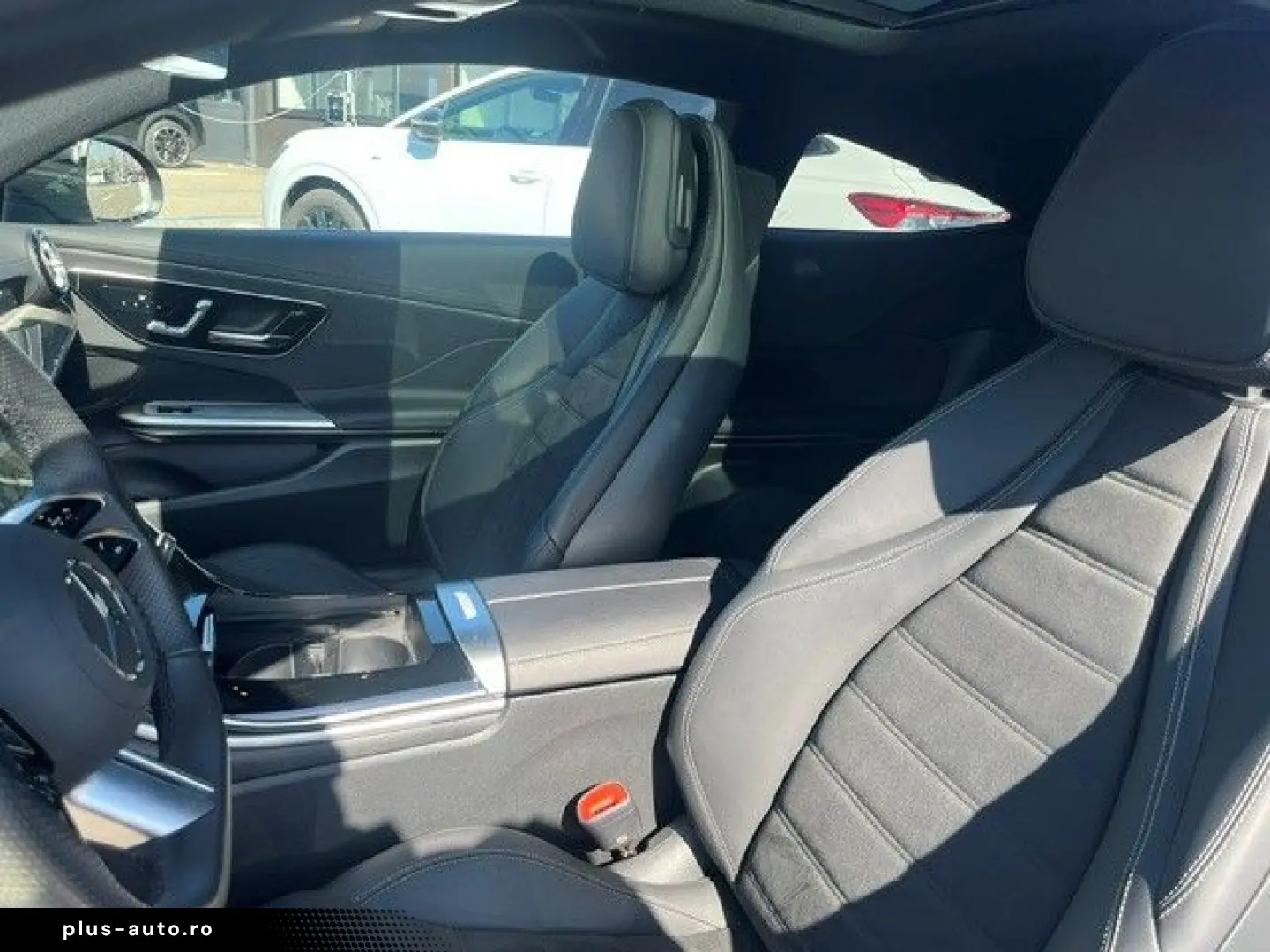 MERCEDES-BENZ CLE 300 e AMG Sport DIGITAL LIght Pano&hellip;