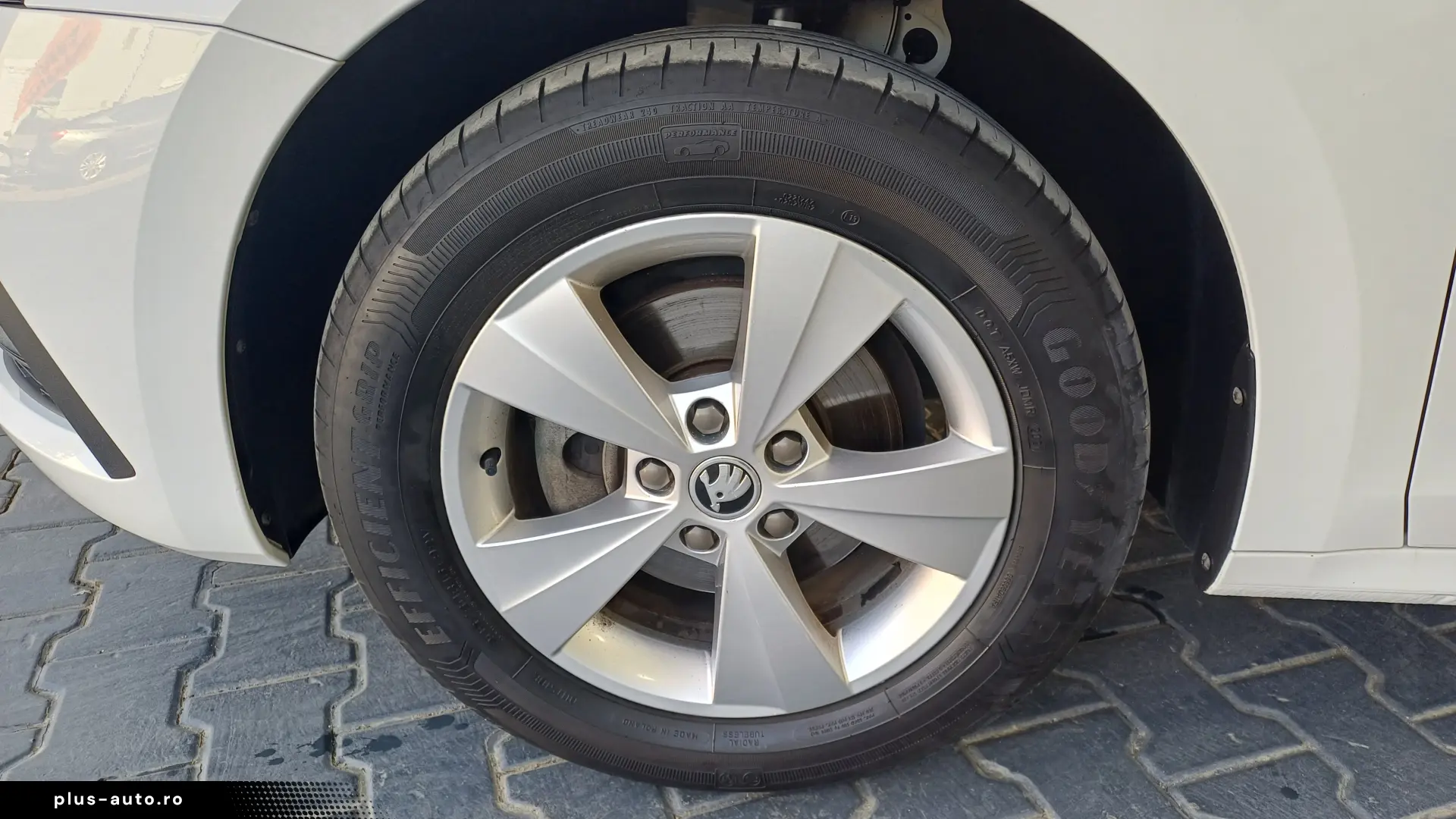 Škoda Octavia AMBITION 1.5 TSI DSG mHEV