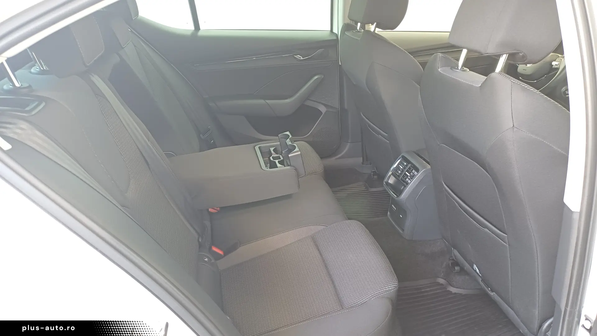 Škoda Octavia AMBITION 1.5 TSI DSG mHEV