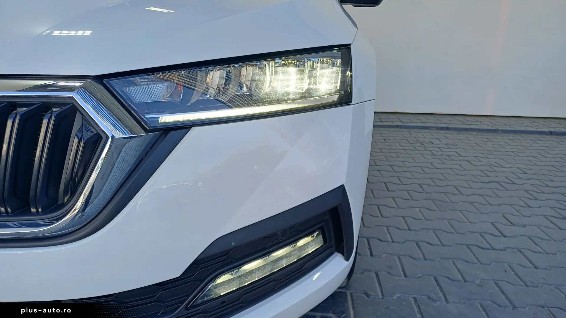 Škoda Octavia AMBITION 1.5 TSI DSG mHEV