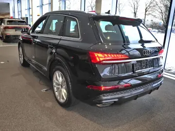Audi Q7 TDI quattro S line Luftfeder. Pano 360 Kamera