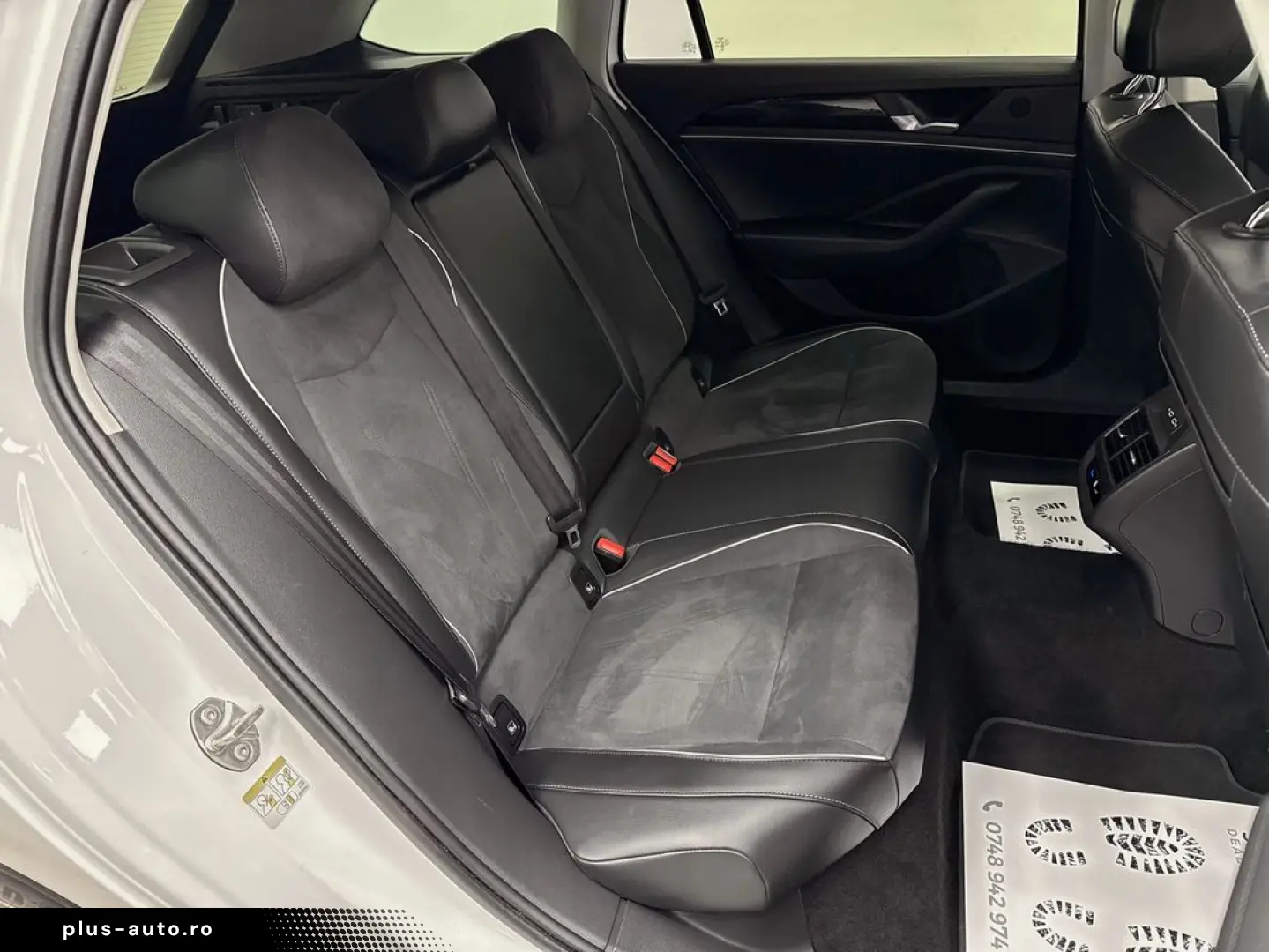 VOLKSWAGEN Passat 2025 — imagine 7