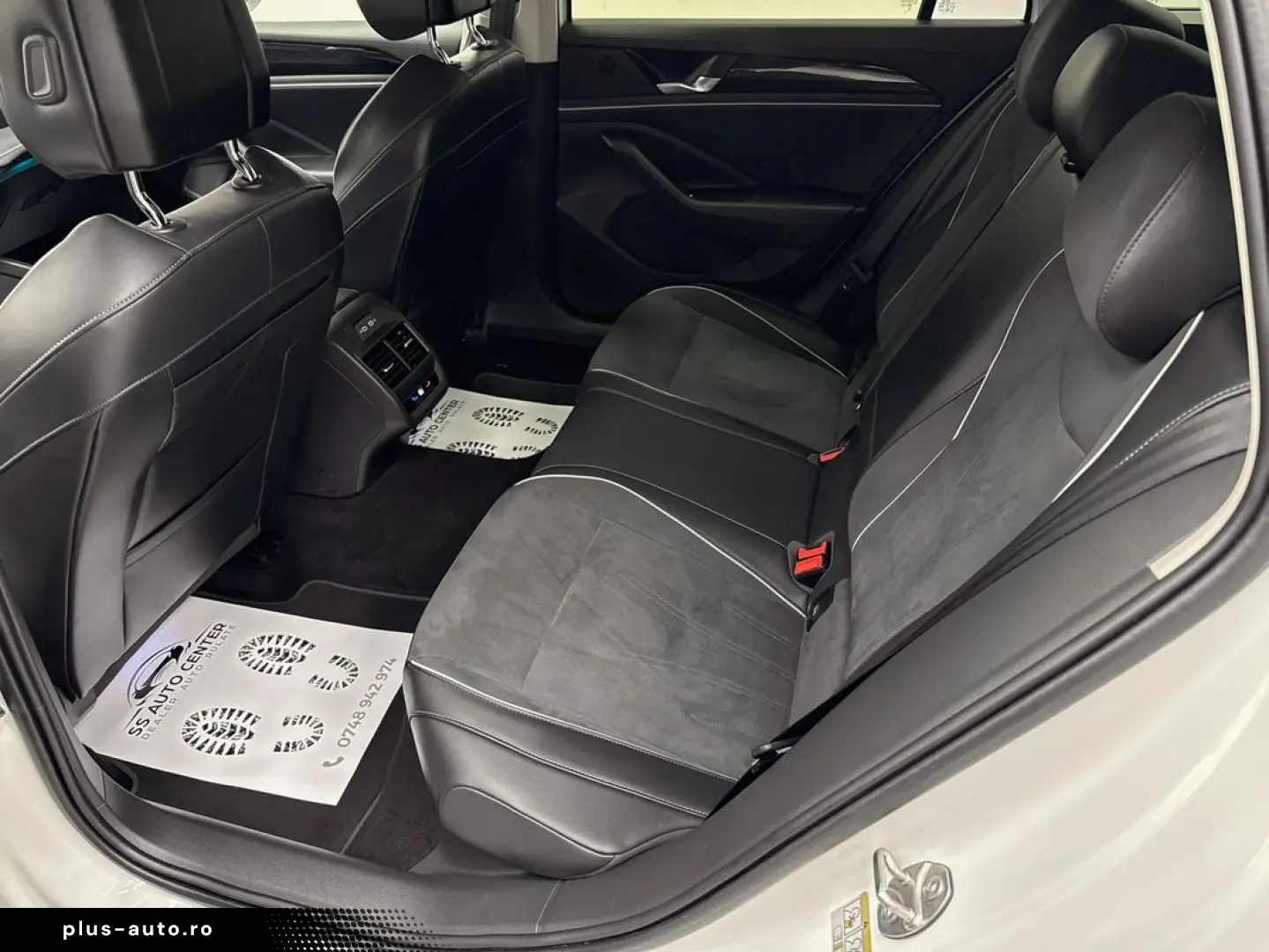 VOLKSWAGEN Passat 2025 — imagine 8