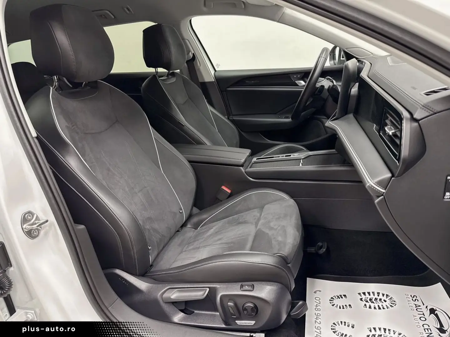 VOLKSWAGEN Passat 2025 — imagine 31