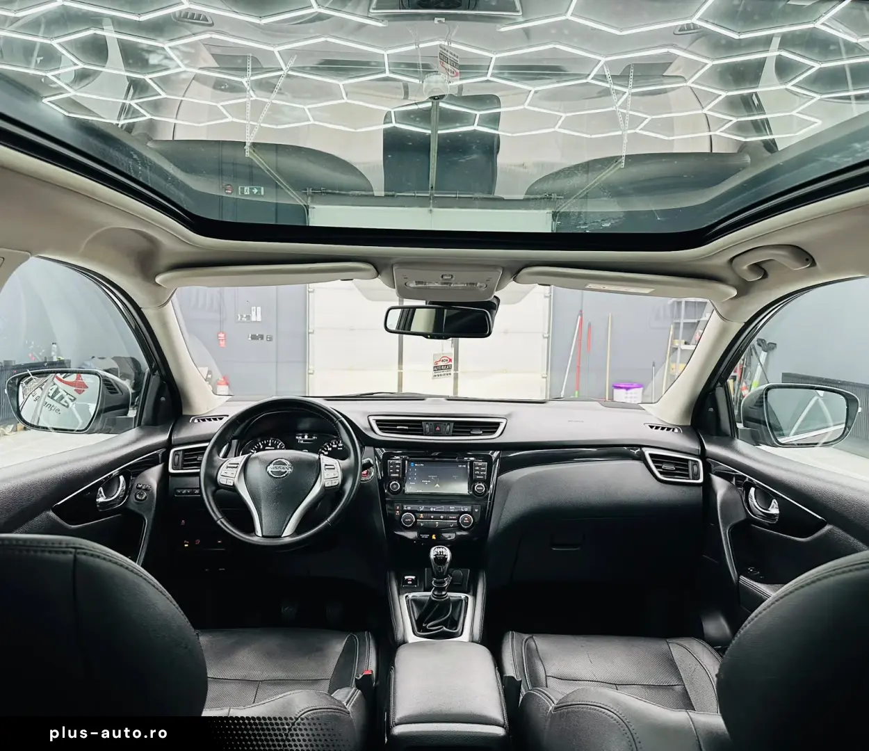 NISSAN Qashqai 2015 1.2i E5 Garantie 12 Luni Rate Avans 0 Do